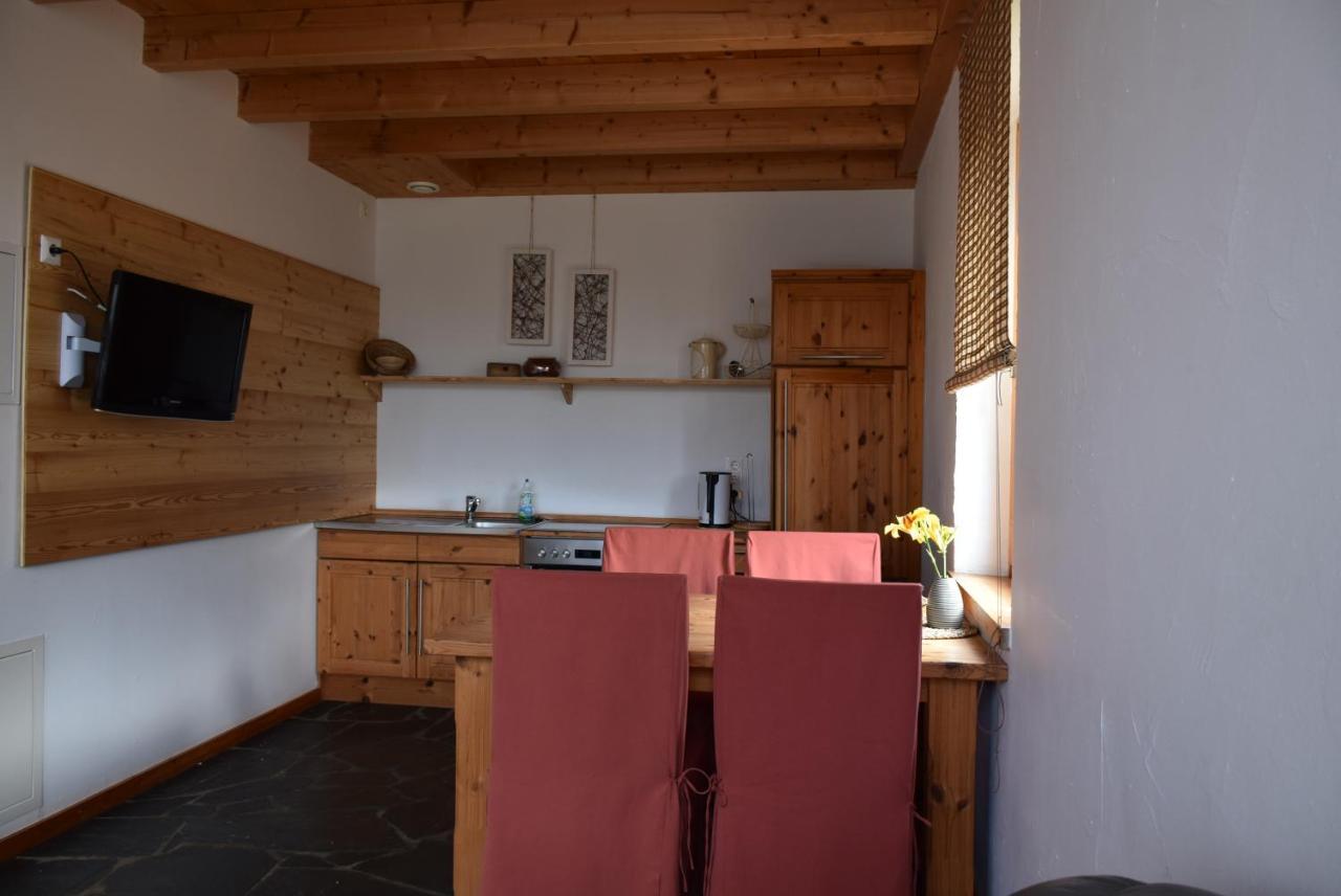 Forstbauer Apartment Millstatt Bagian luar foto